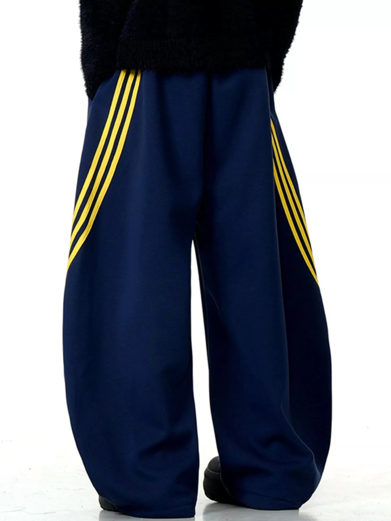 304d588e-4217-415a-9cf1-bb2f0c5d3ee1-Max-Origin