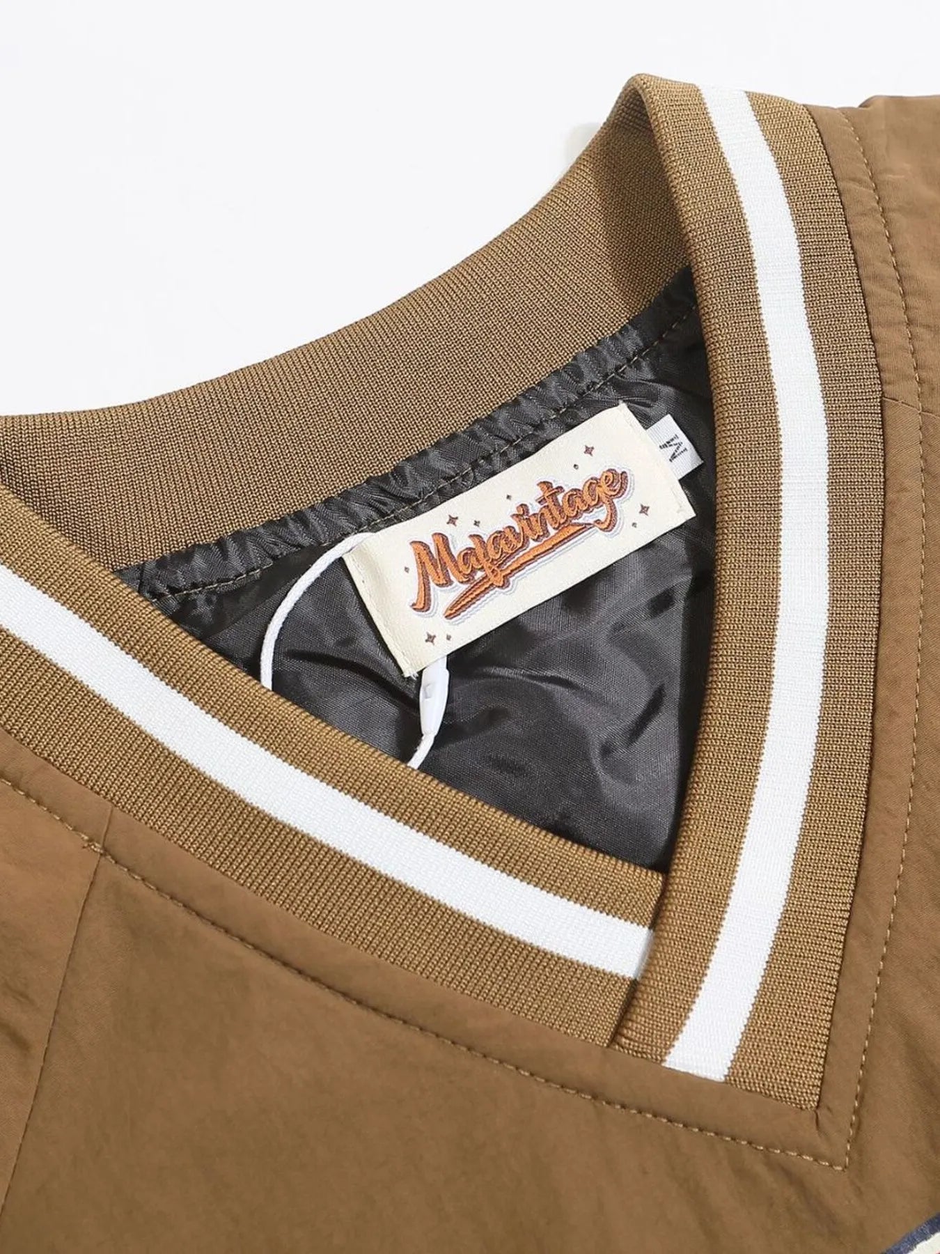 44a1ba4b61d948e19b4870c336eaca4e-Max-Origin