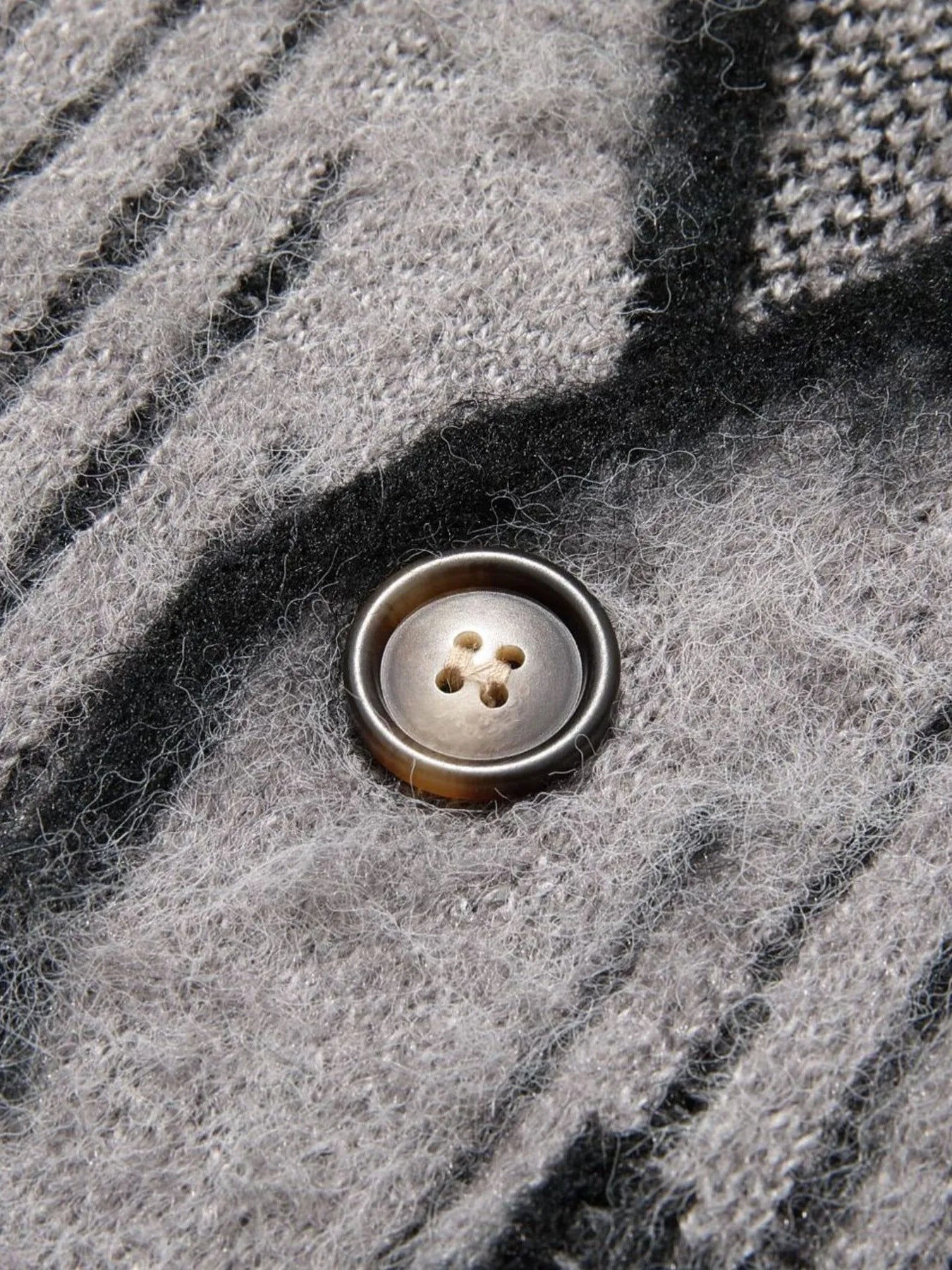 2f112c69326c48b5bd74dbab9ecf2dee-Max-Origin